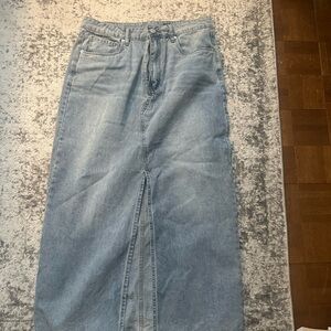 Denim skirt